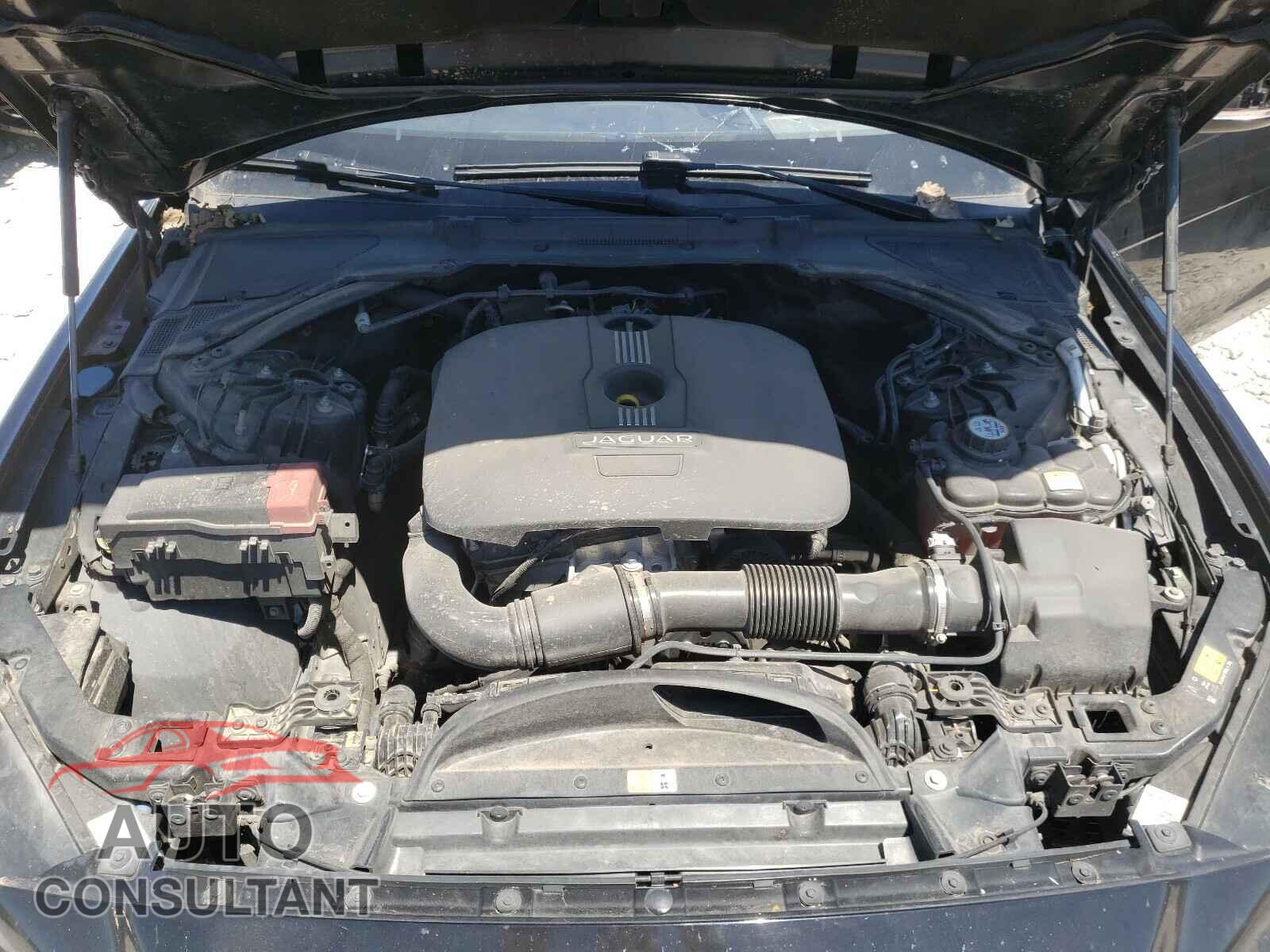 JAGUAR XE 2017 - SAJAR4BG7HA976201