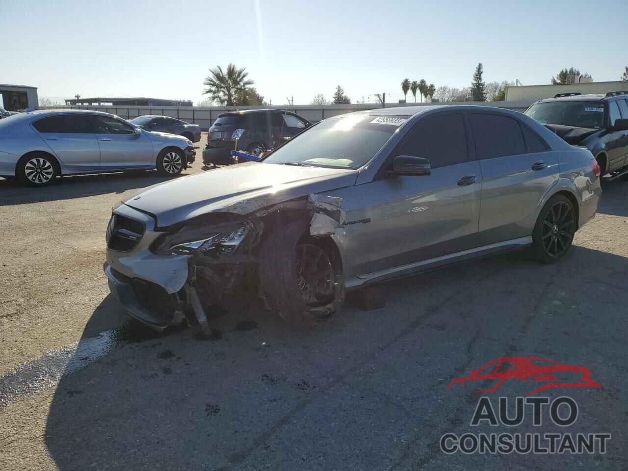 MERCEDES-BENZ E-CLASS 2014 - WDDHF7GB0EB018579