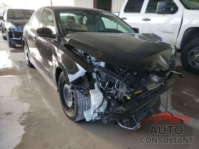 VOLKSWAGEN JETTA 2017 - 3VW2B7AJ7HM247685
