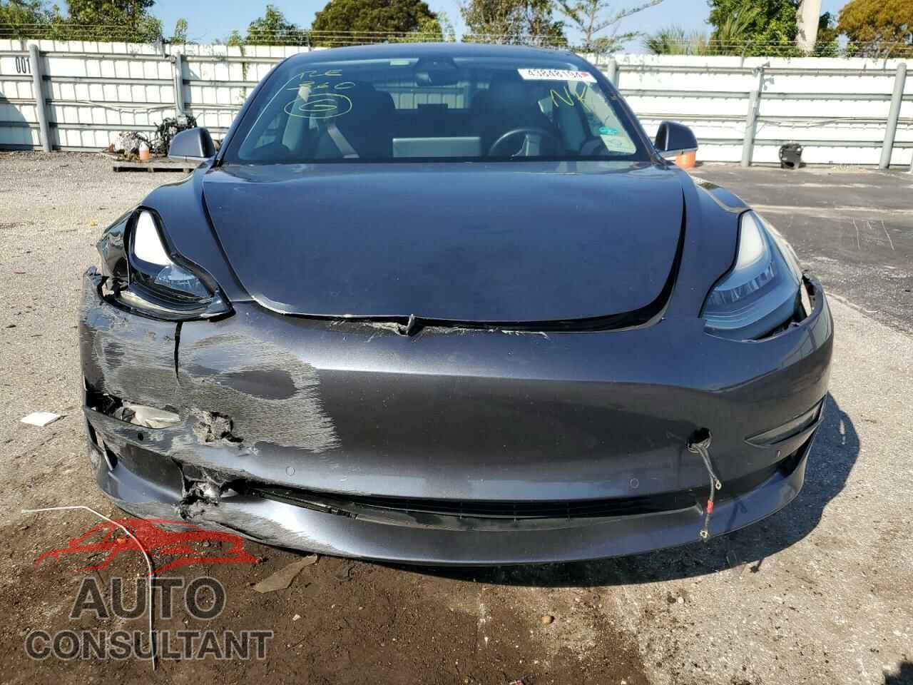 TESLA MODEL 3 2018 - 5YJ3E1EA5JF034573