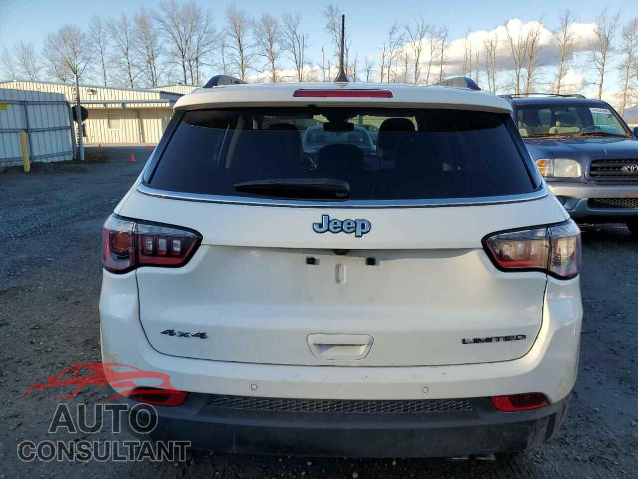 JEEP COMPASS 2021 - 3C4NJDCB7MT528084