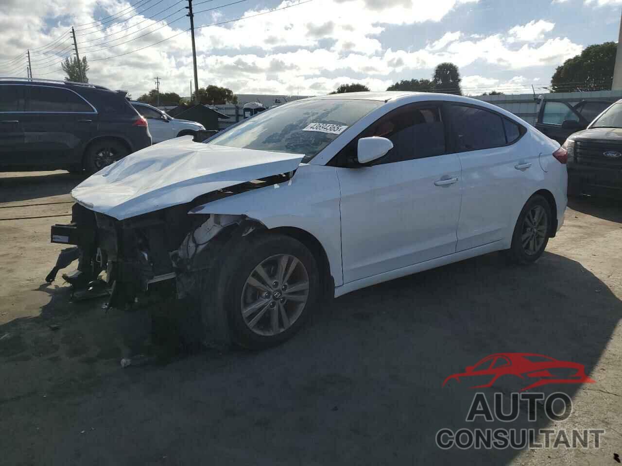 HYUNDAI ELANTRA 2018 - 5NPD84LF5JH251019