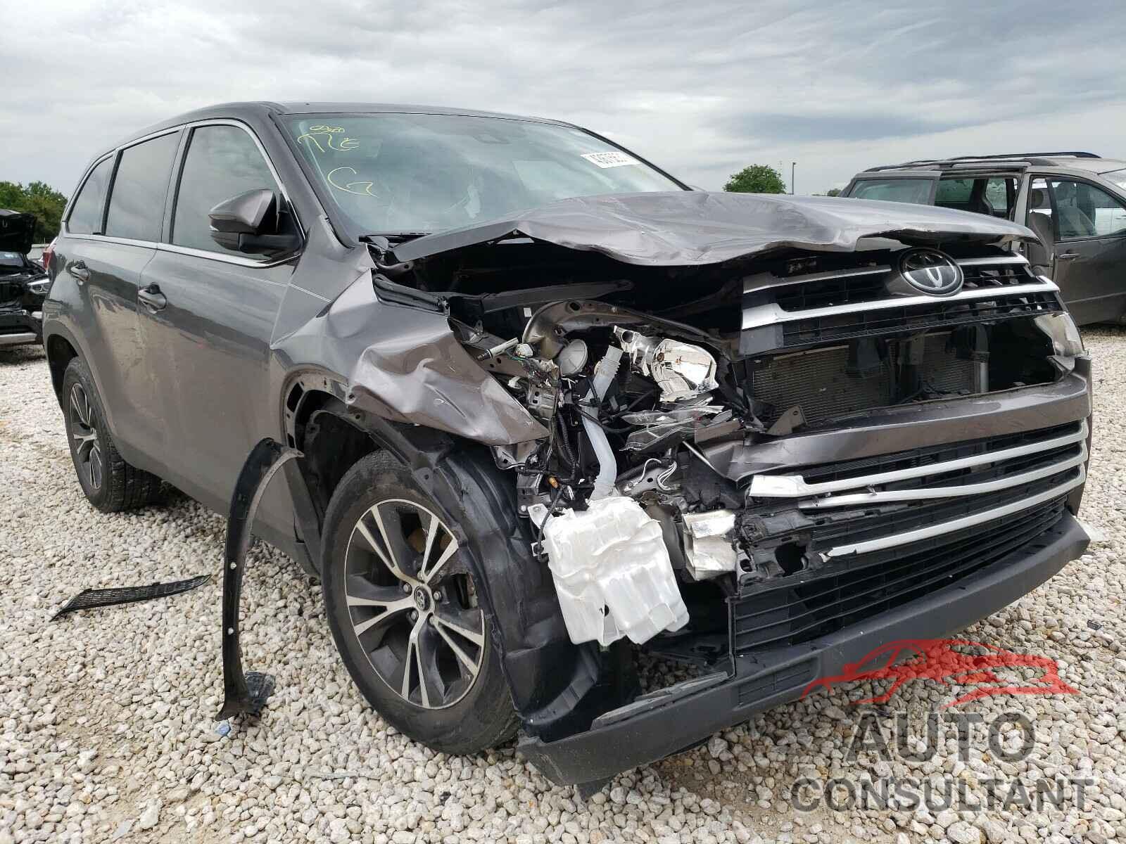 TOYOTA HIGHLANDER 2019 - 5TDZARFH0KS049754