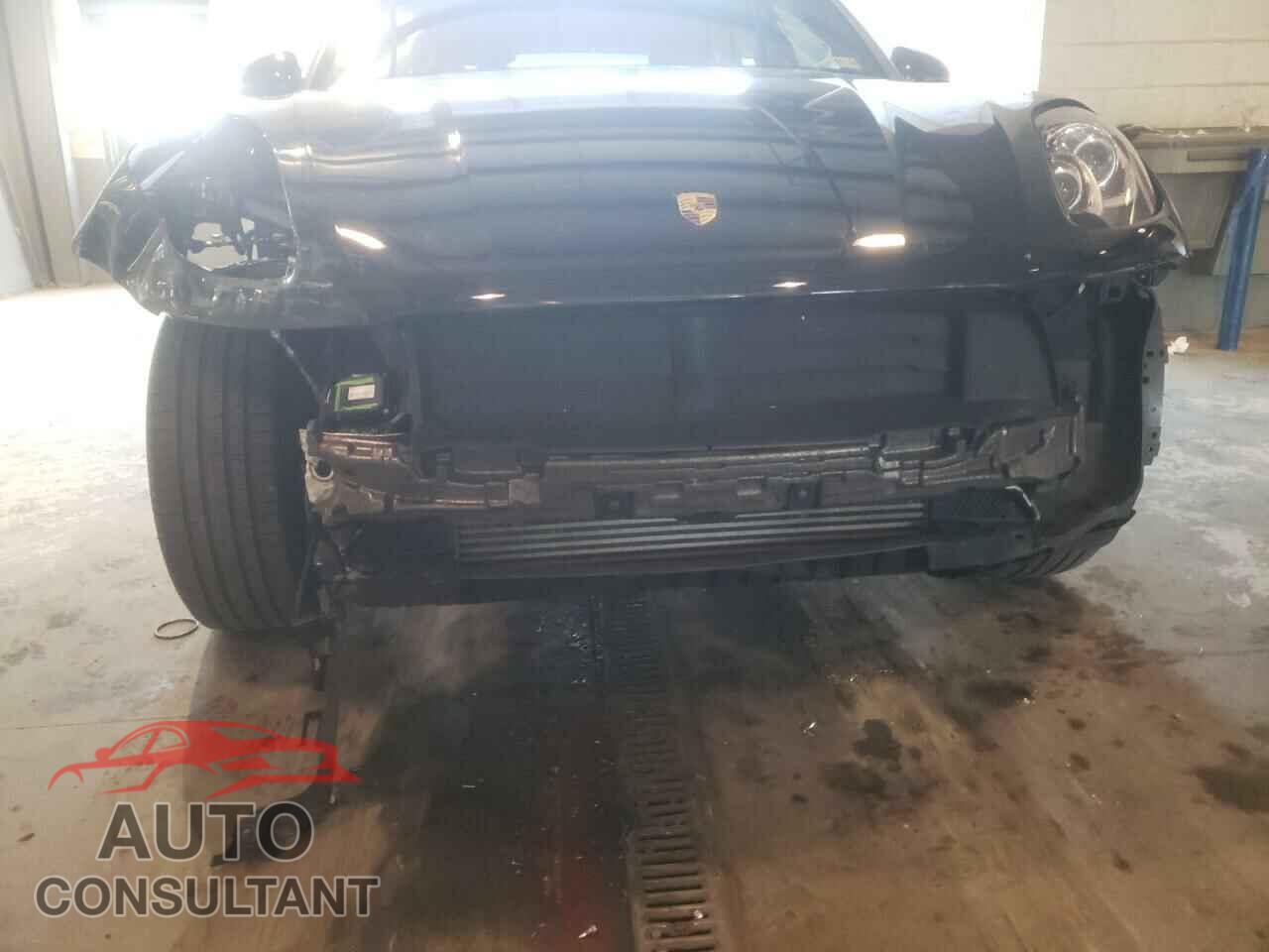 PORSCHE MACAN 2018 - WP1AA2A50JLB01030