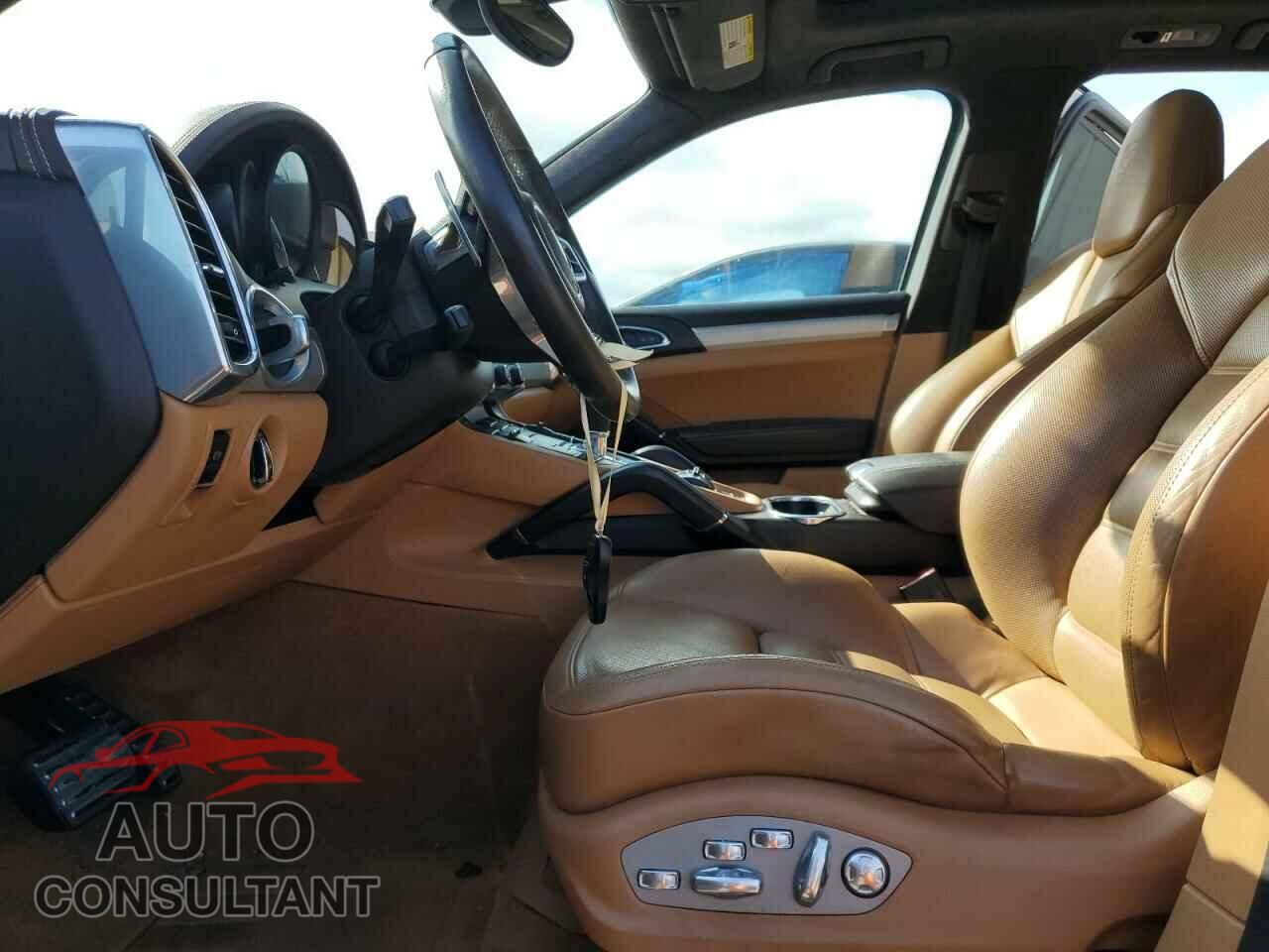 PORSCHE CAYENNE 2015 - WP1AC2A21FLA80938