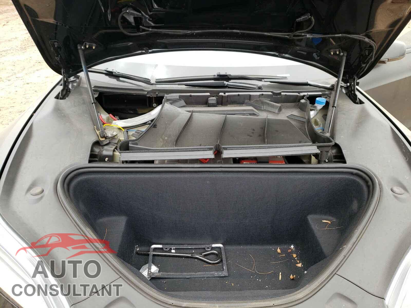 TESLA MODEL S 2018 - 5YJSA1E41JF294969