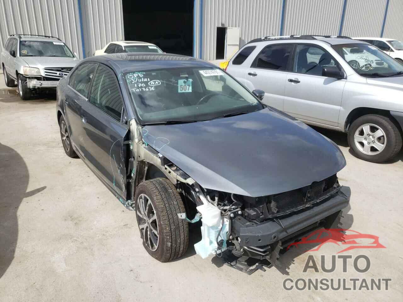 VOLKSWAGEN JETTA 2017 - 3VWDB7AJ3HM281096