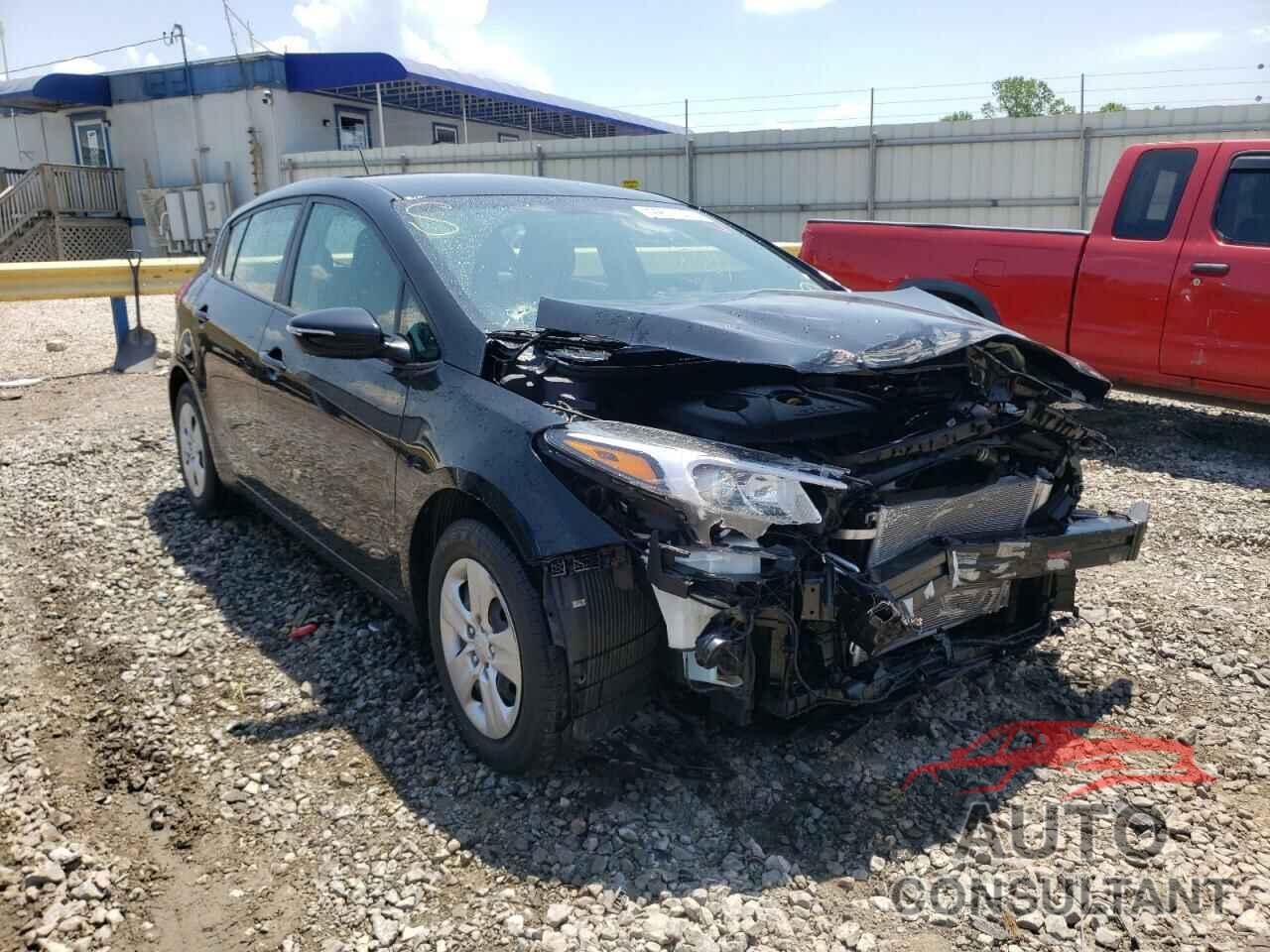 KIA FORTE 2017 - KNAFK5A86H5717844