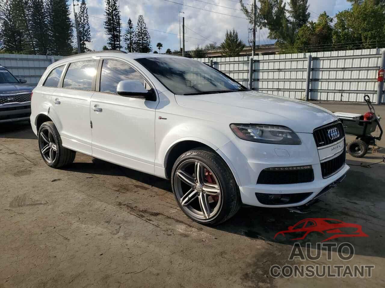 AUDI Q7 2014 - WA1DGAFE7ED020939