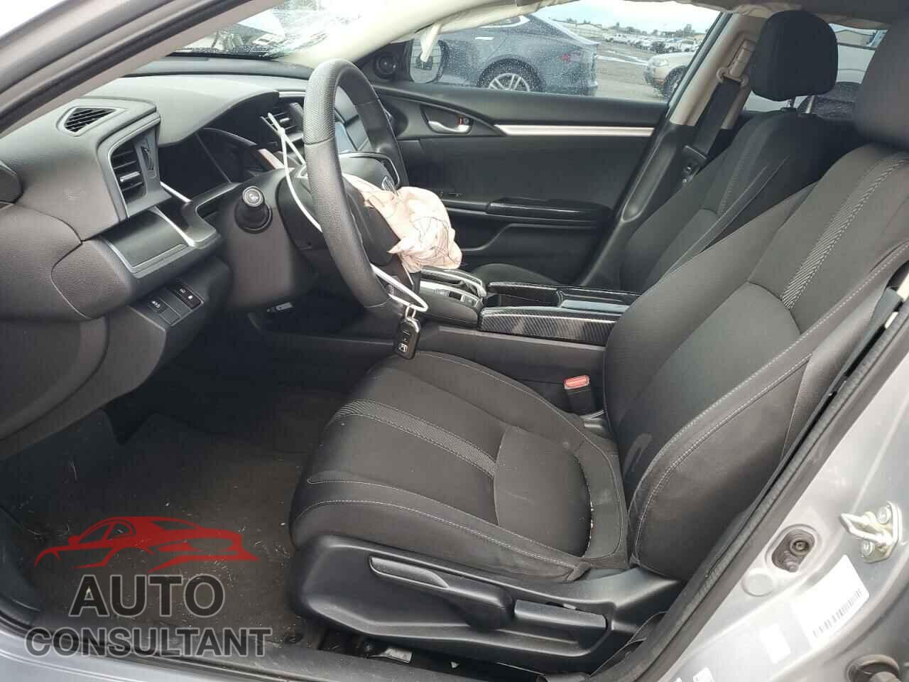 HONDA CIVIC 2017 - 2HGFC2F77HH518620