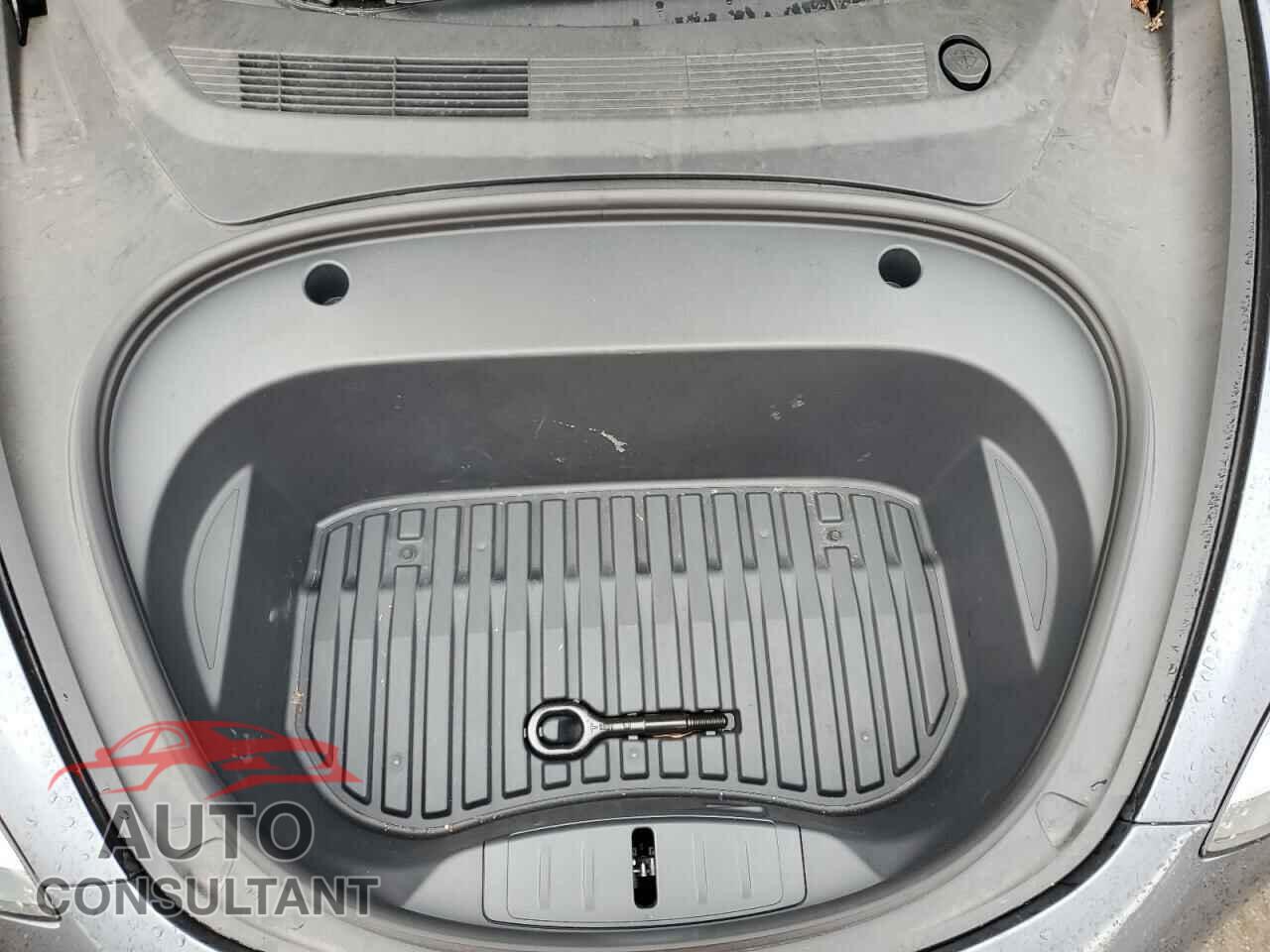 TESLA MODEL 3 2023 - 5YJ3E1EA9PF653718