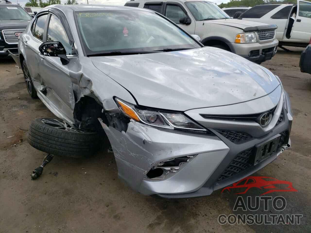 TOYOTA CAMRY 2019 - 4T1B11HK0KU761040