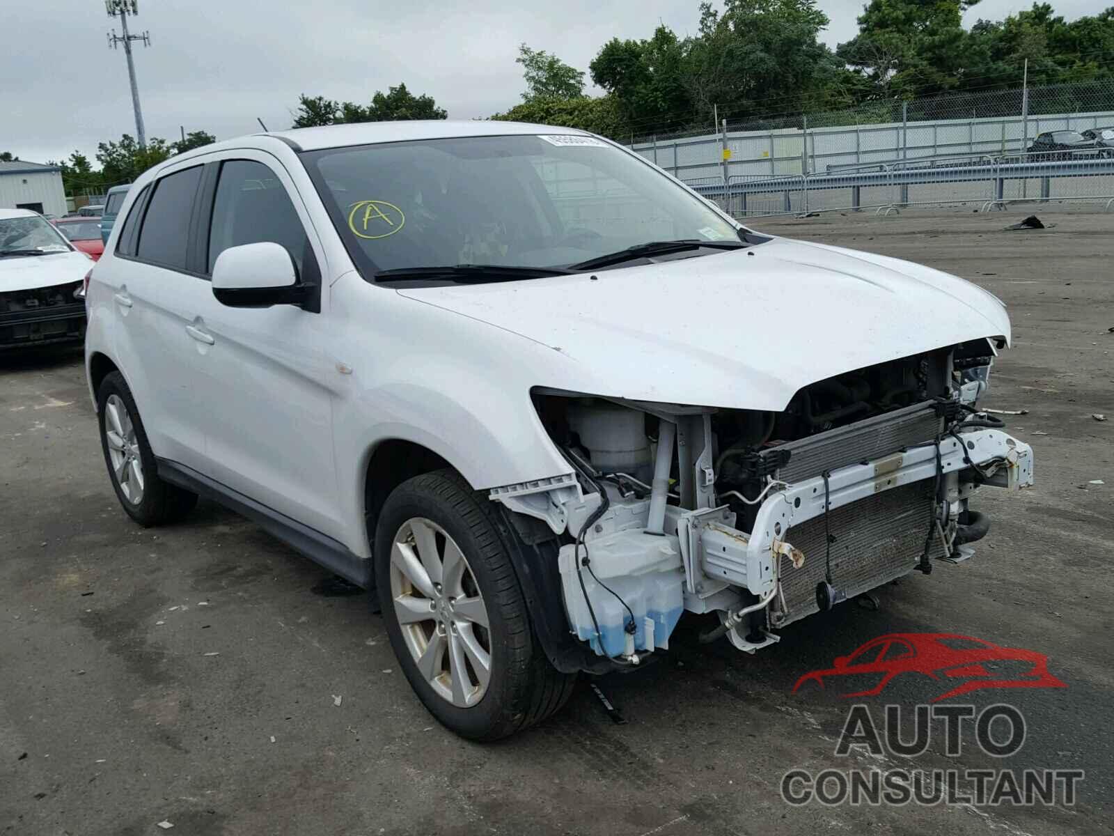 MITSUBISHI OUTLANDER SPORT ES 2015 - 4A4AR3AU8FE026606