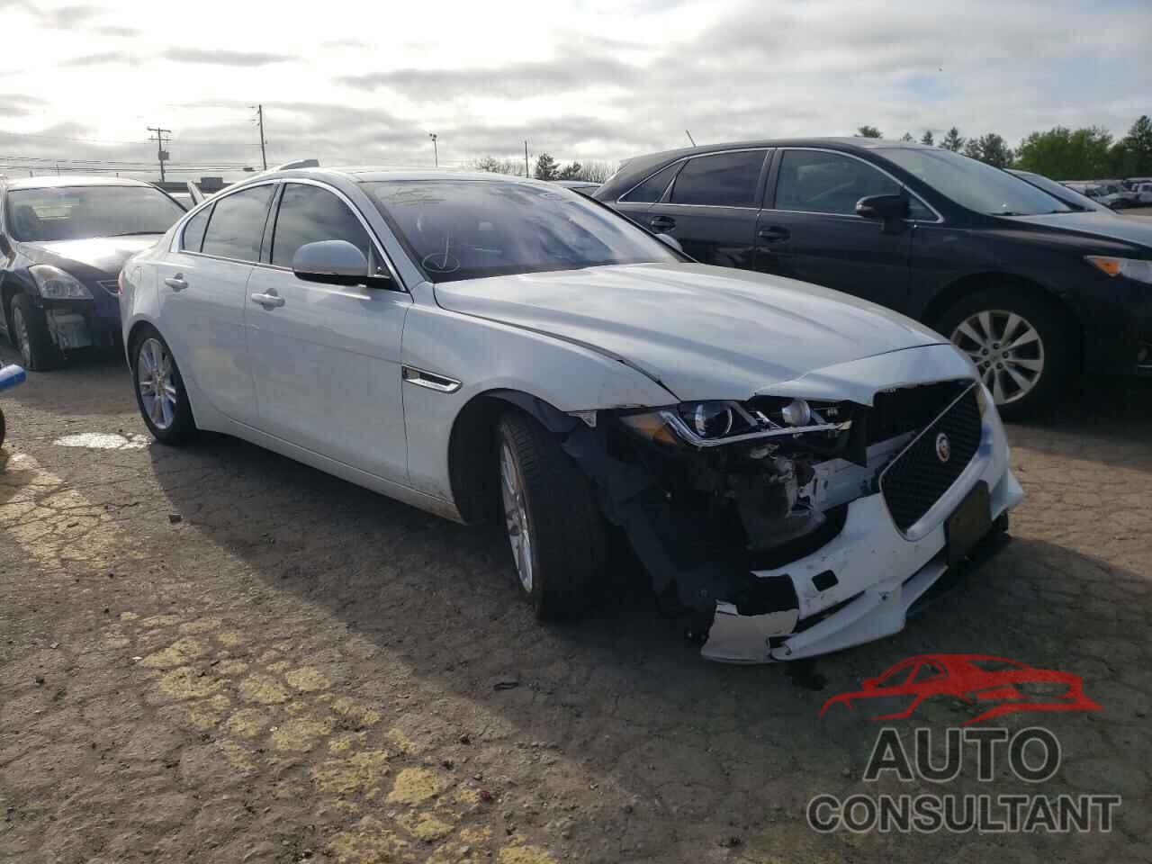 JAGUAR XE 2018 - SAJAJ4FX4JCP27060