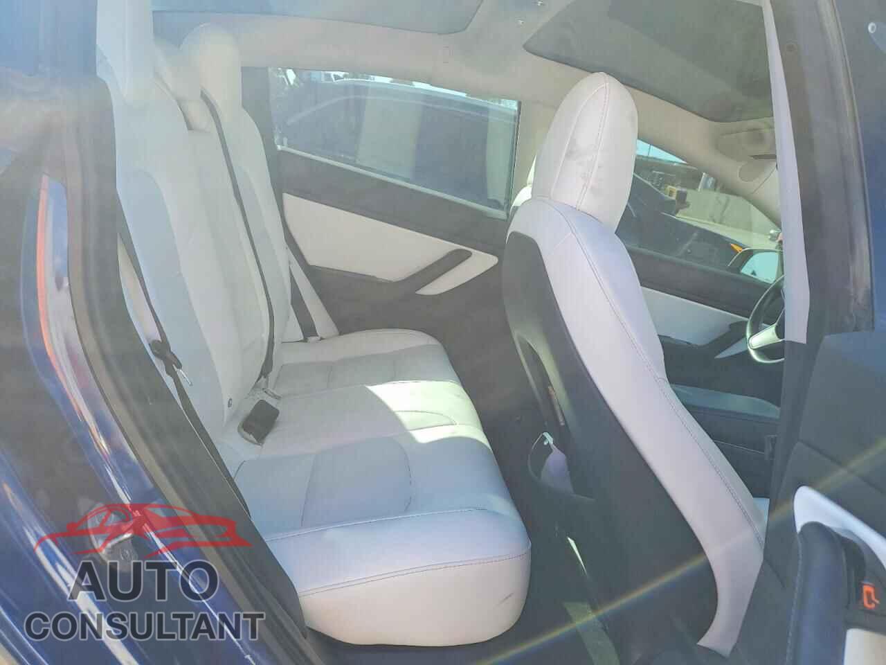 TESLA MODEL 3 2018 - 5YJ3E1EB6JF056168