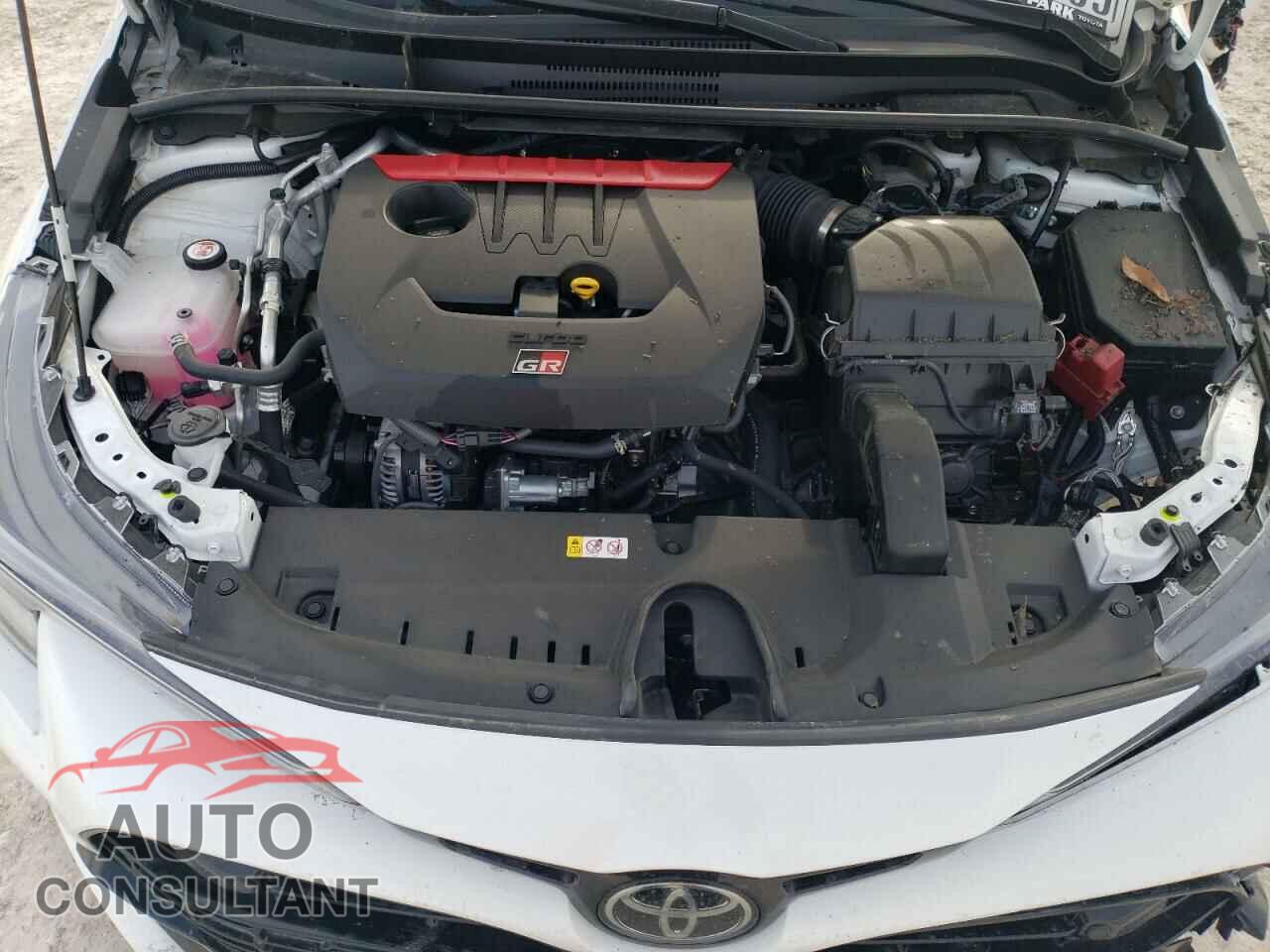 TOYOTA GR COROLLA 2024 - JTNABAAE1RA014880