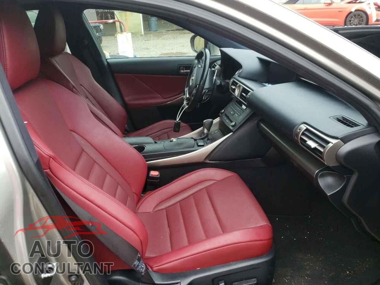 LEXUS IS 2016 - JTHBA1D24G5005172
