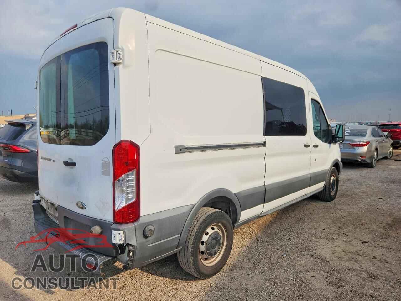 FORD TRANSIT 2015 - 1FTNE2CM3FKA01948