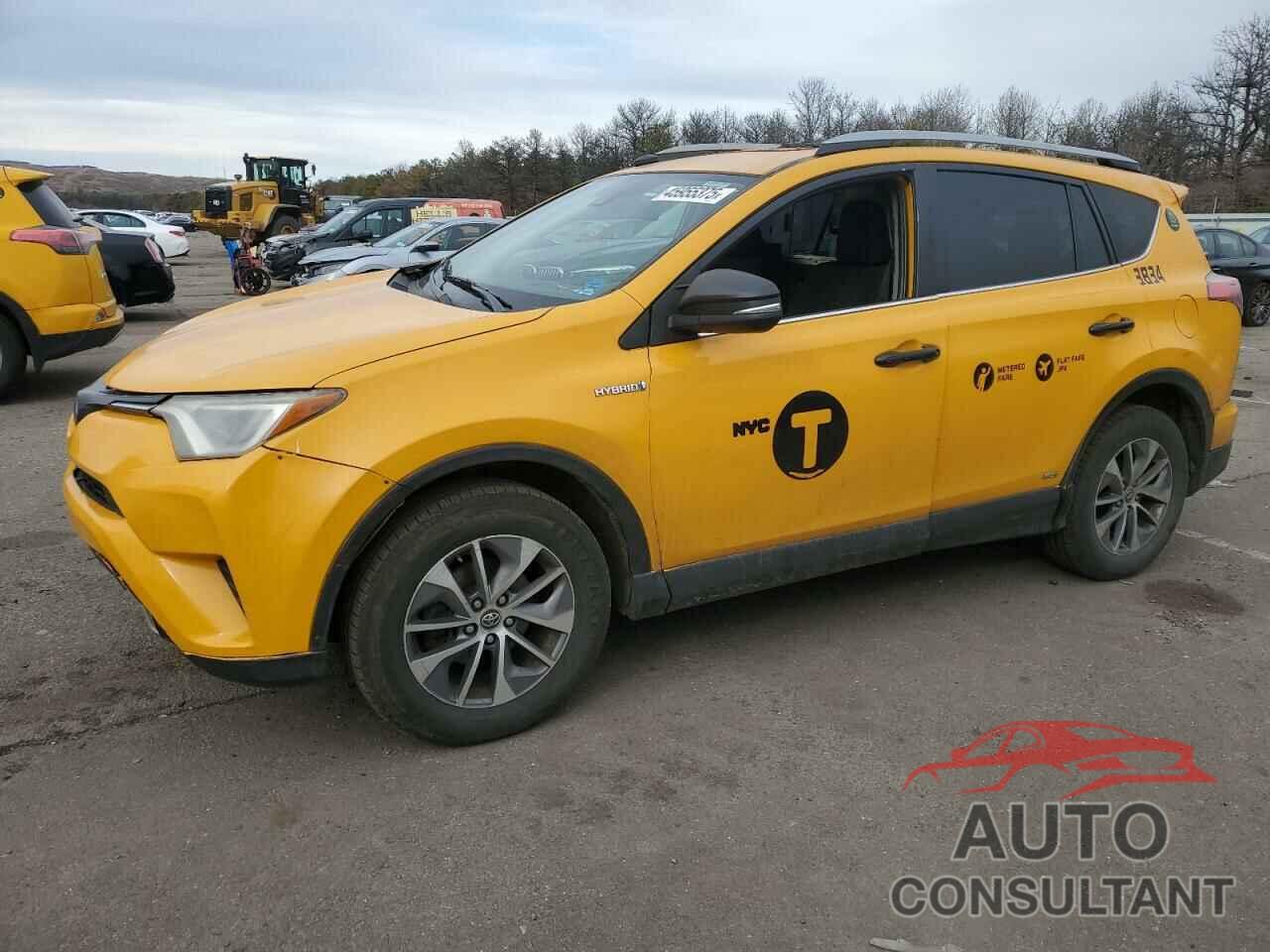 TOYOTA RAV4 2018 - JTMRJREV2JD236527
