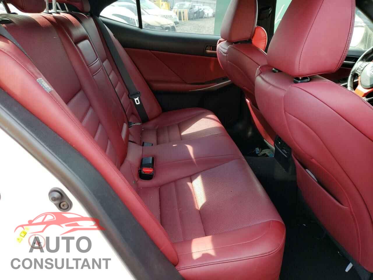 LEXUS IS 2017 - JTHCM1D27H5017524