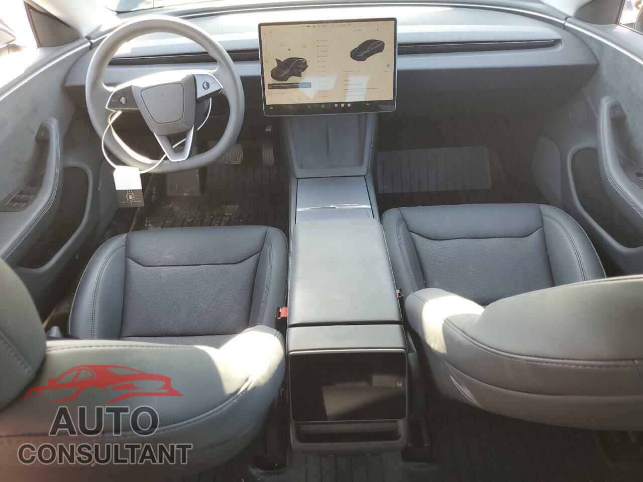 TESLA MODEL 3 2024 - 5YJ3E1EB3RF834793