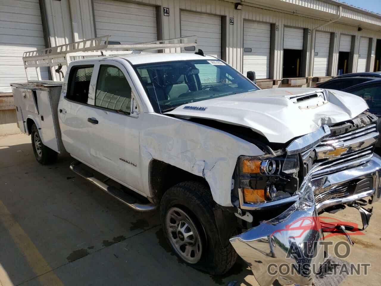 CHEVROLET SILVERADO 2018 - 1GC1KUEY3JF237536