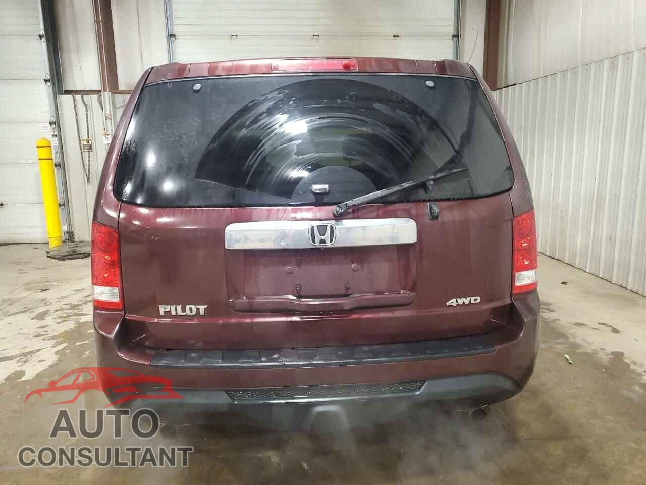 HONDA PILOT 2015 - 5FNYF4H2XFB060182