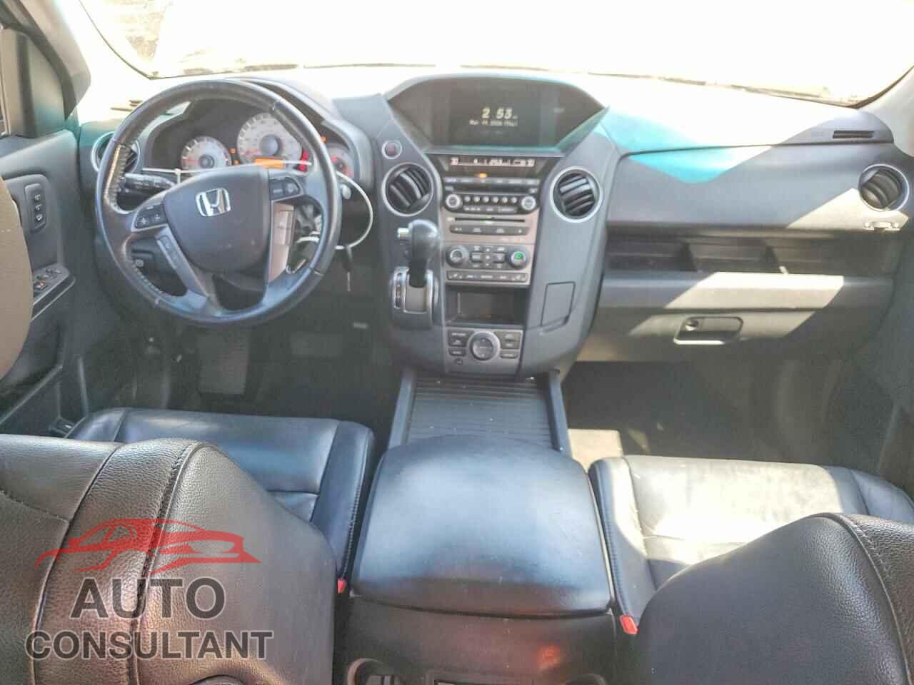 HONDA PILOT 2015 - 5FNYF3H98FB028807