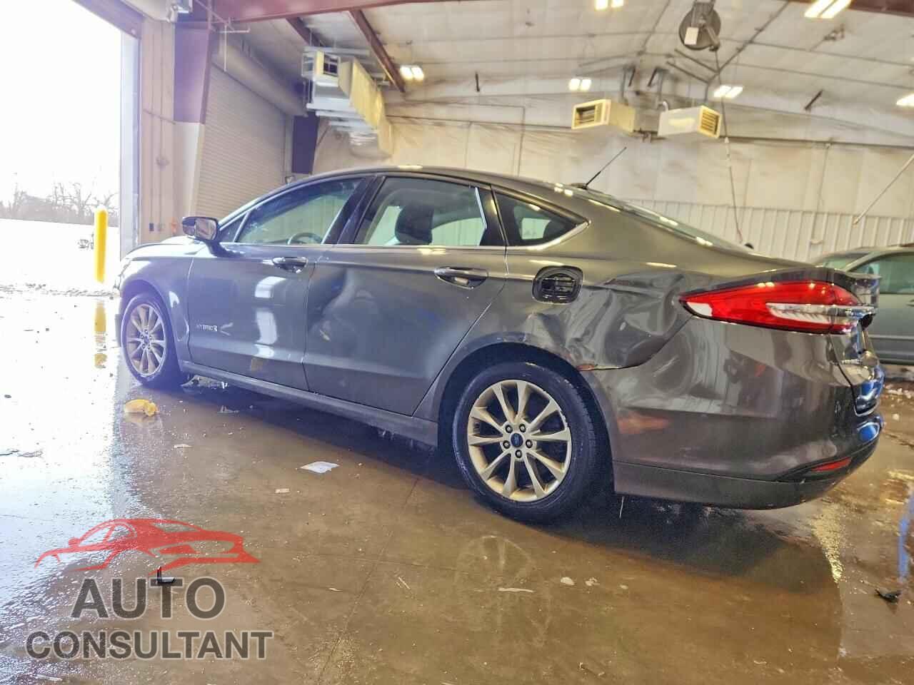 FORD FUSION 2017 - 3FA6P0LU0HR217005