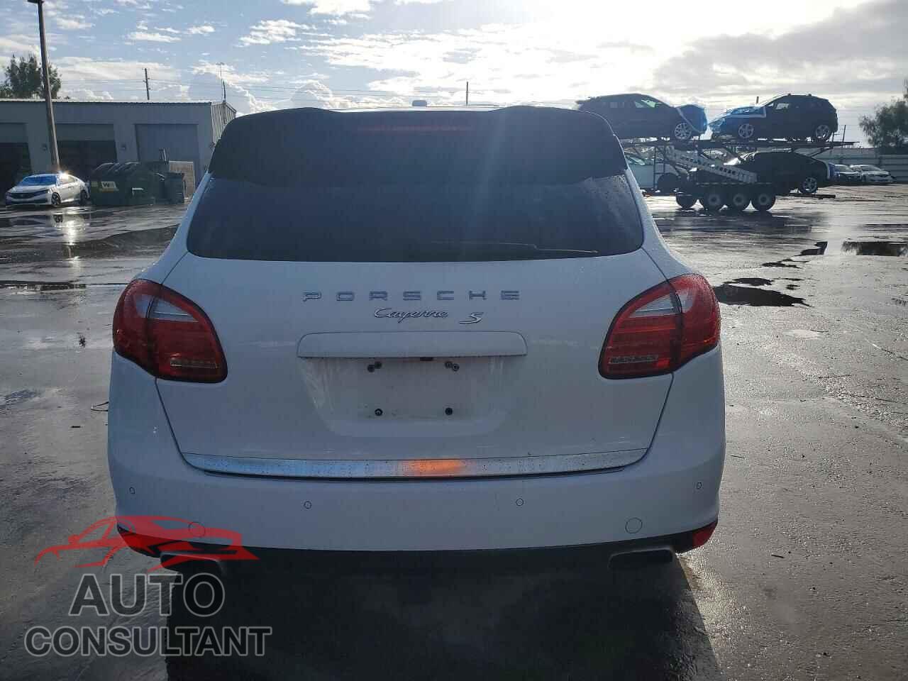 PORSCHE CAYENNE 2013 - WP1AB2A28DLA85862
