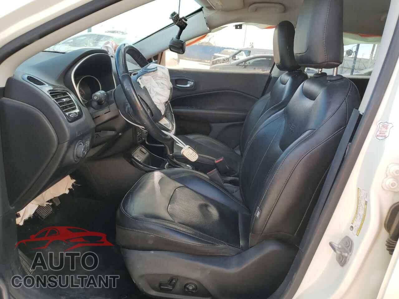 JEEP COMPASS 2019 - 3C4NJCCBXKT662546