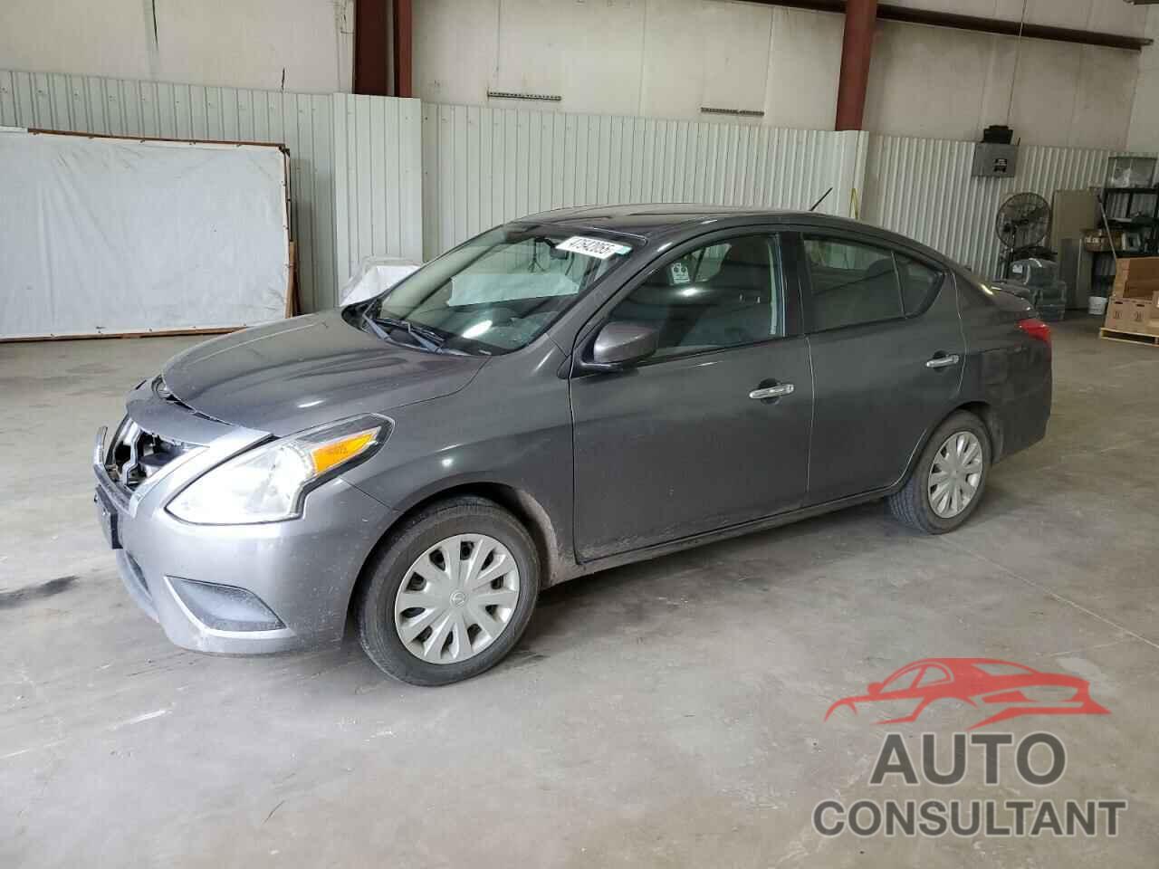 NISSAN VERSA 2018 - 3N1CN7AP3JL880010