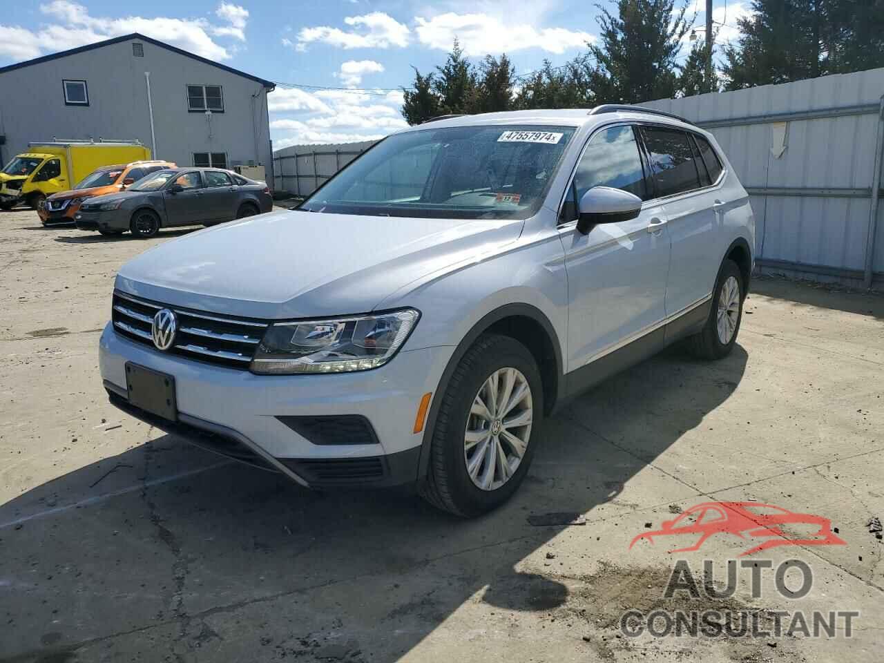 VOLKSWAGEN TIGUAN 2018 - 3VV3B7AX6JM051885