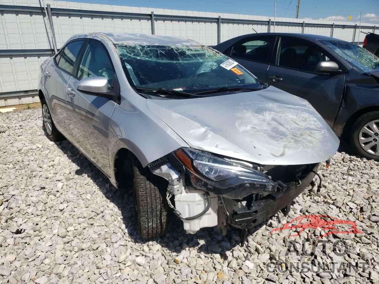 TOYOTA COROLLA 2017 - 5YFBURHE8HP643389