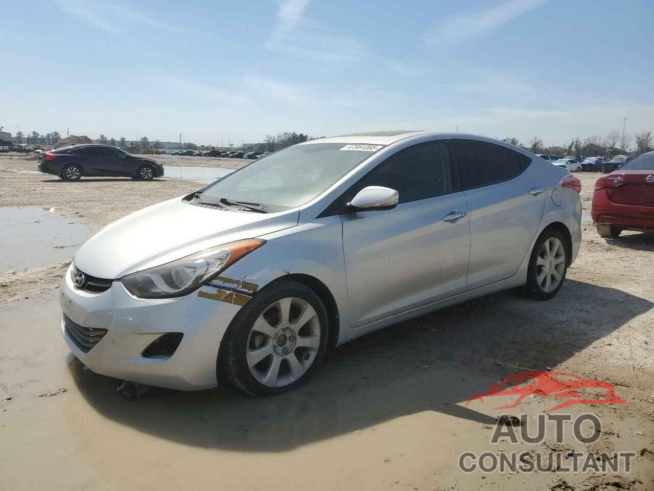 HYUNDAI ELANTRA 2013 - KMHDH4AE4DU556768