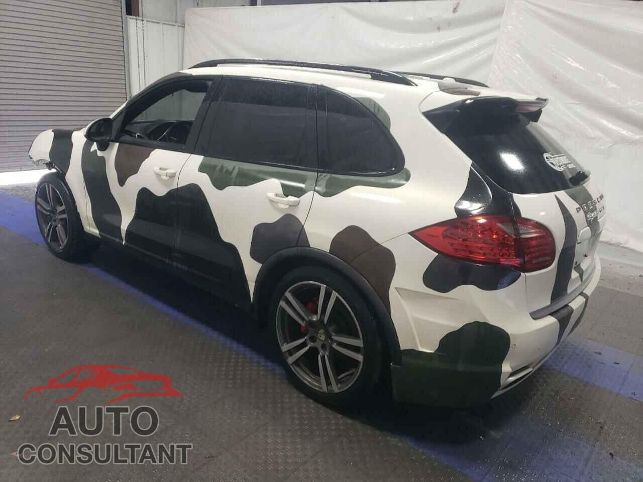 PORSCHE CAYENNE 2011 - WP1AB2A24BLA55206