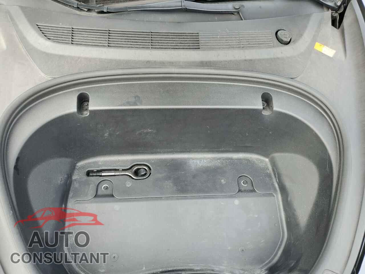 TESLA MODEL 3 2020 - 5YJ3E1EA2LF743397