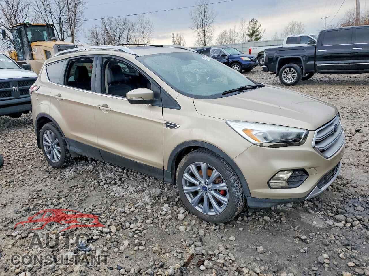 FORD ESCAPE 2017 - 1FMCU9J93HUB28770