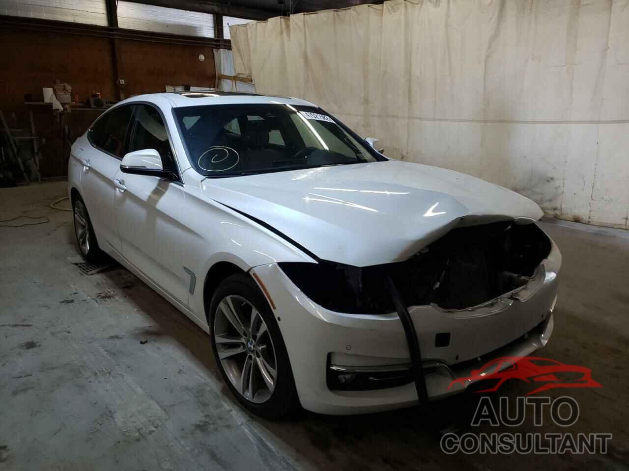 BMW 3 SERIES 2017 - WBA8Z9C34HG826756