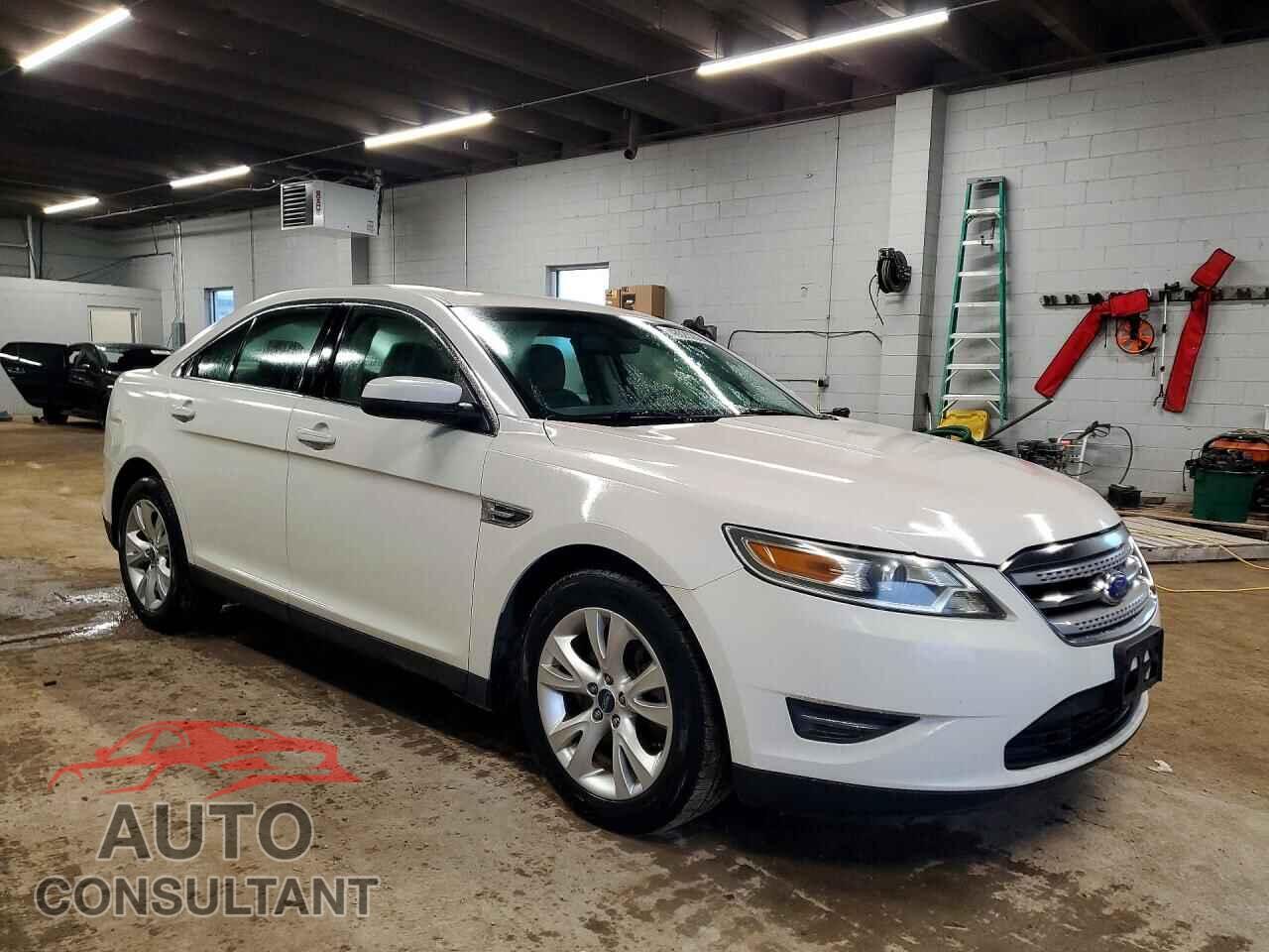 FORD TAURUS 2012 - 1FAHP2EW3CG118049