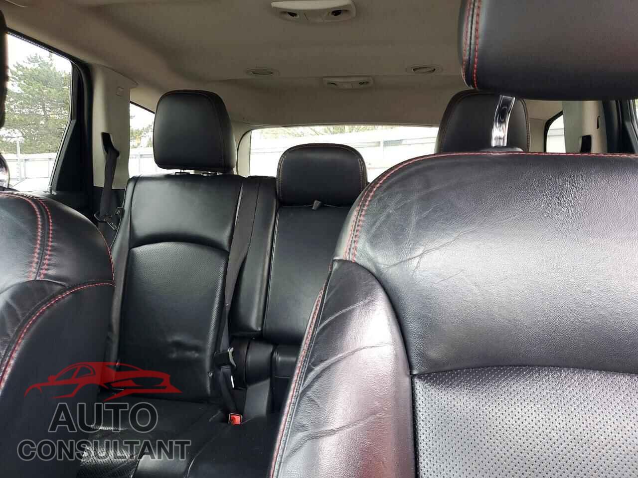 DODGE JOURNEY 2015 - 3C4PDCEG3FT683026