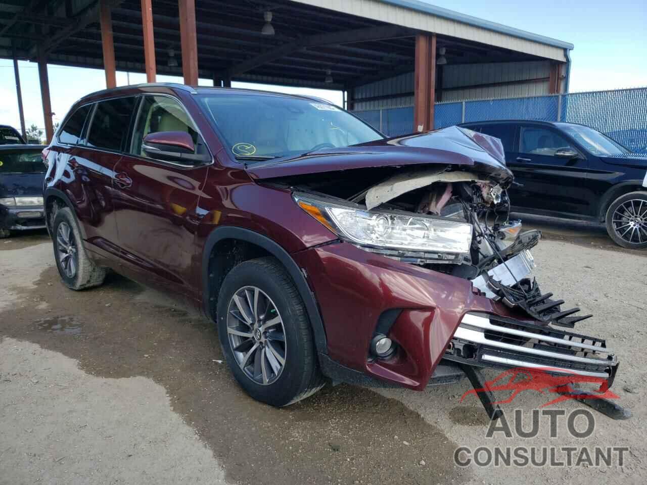 TOYOTA HIGHLANDER 2018 - 5TDKZRFH7JS272558