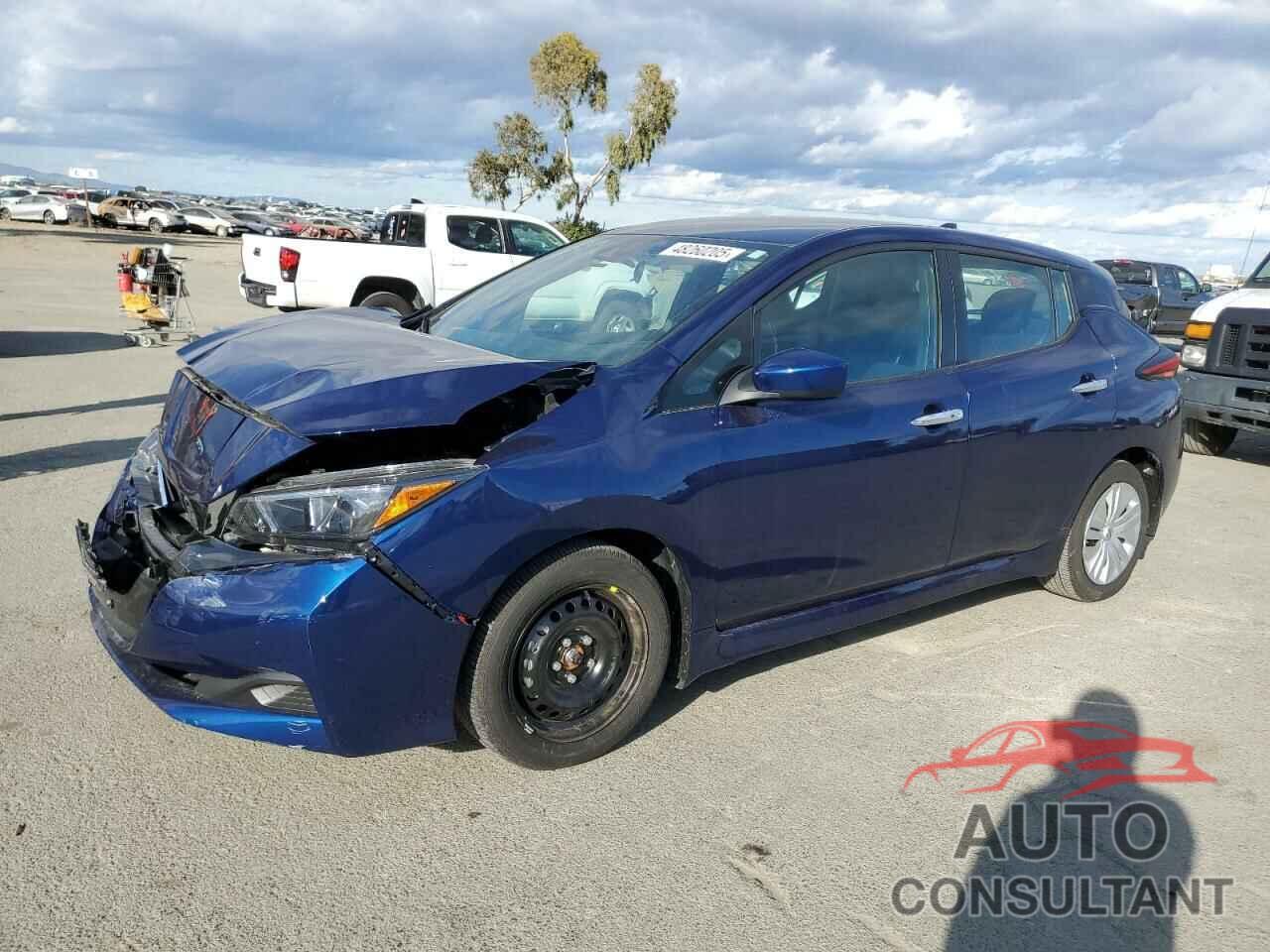 NISSAN LEAF 2021 - 1N4AZ1BV1MC556031