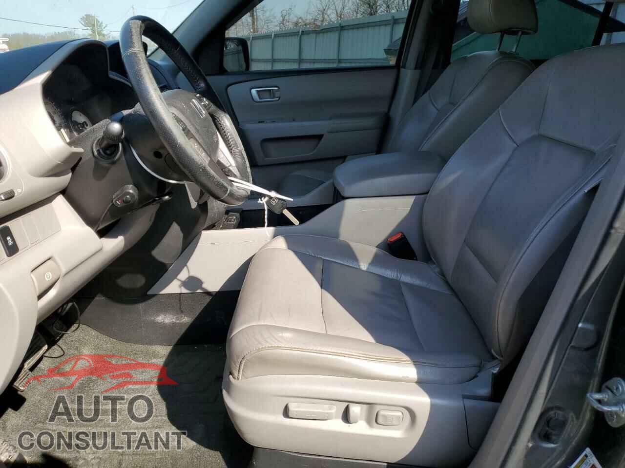 HONDA PILOT 2013 - 5FNYF4H76DB076744