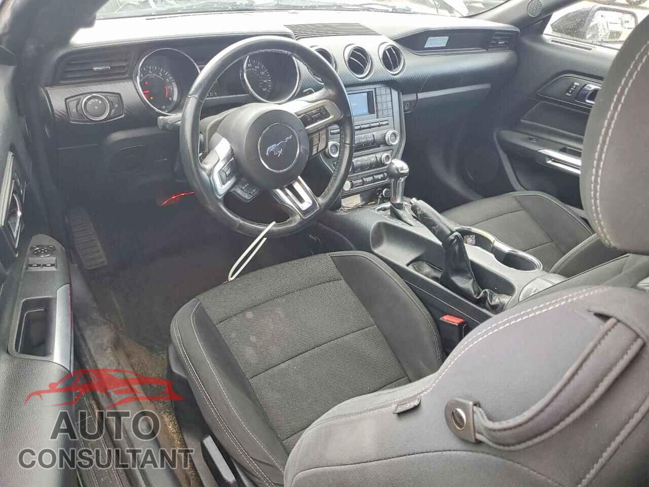 FORD MUSTANG 2017 - 1FA6P8AM2H5310077