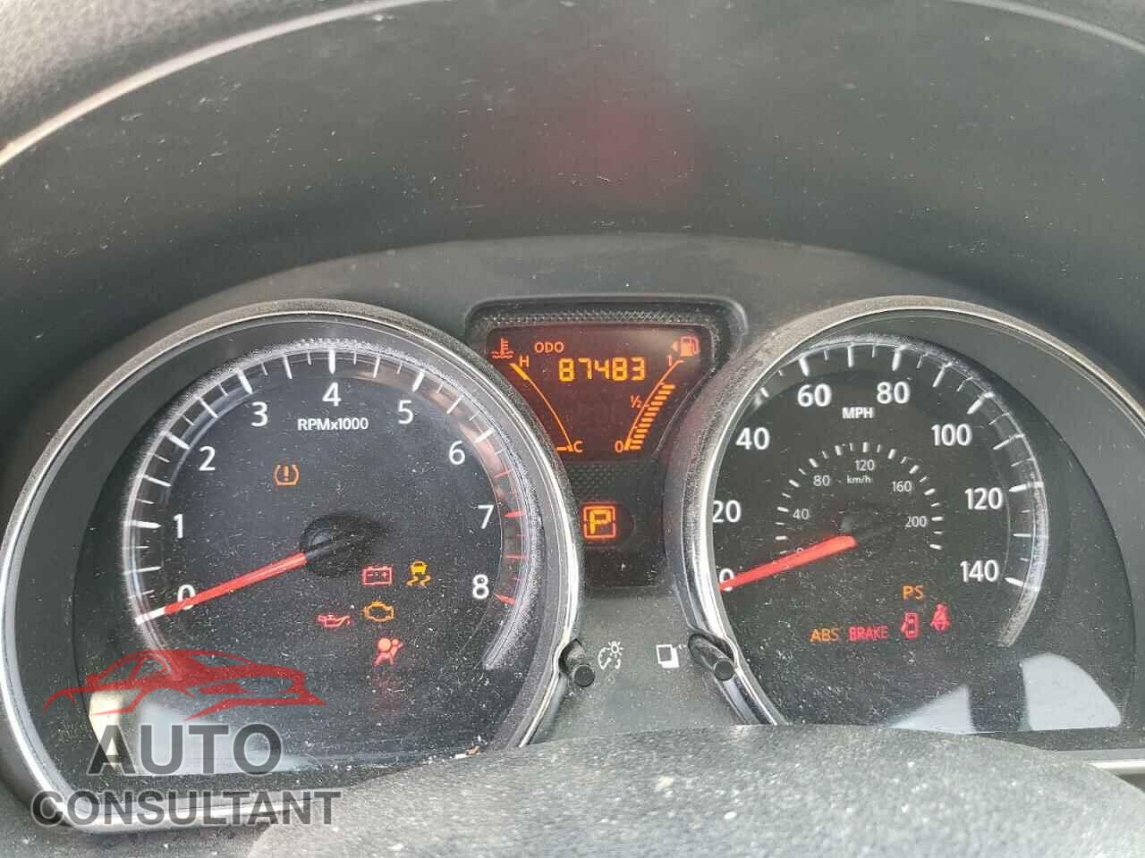 NISSAN VERSA 2019 - 3N1CE2CP3KL366093