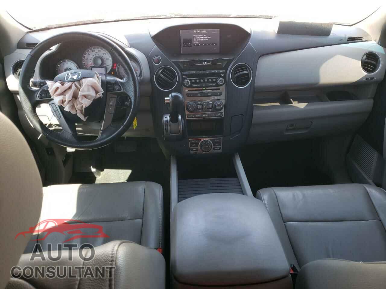 HONDA PILOT 2015 - 5FNYF3H94FB007744