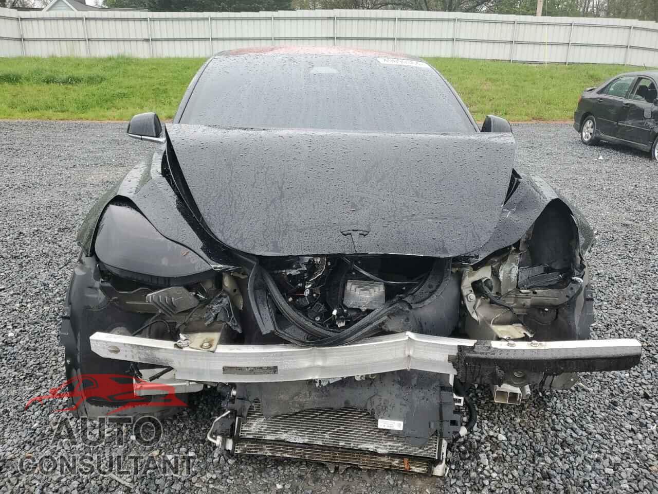 TESLA MODEL 3 2018 - 5YJ3E1EA5JF155281