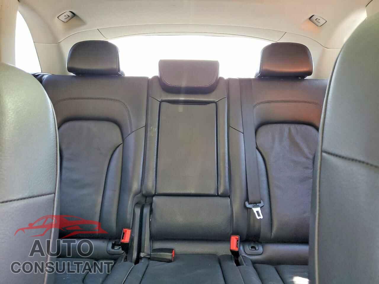 AUDI Q5 2014 - WA1LFAFP8EA005299