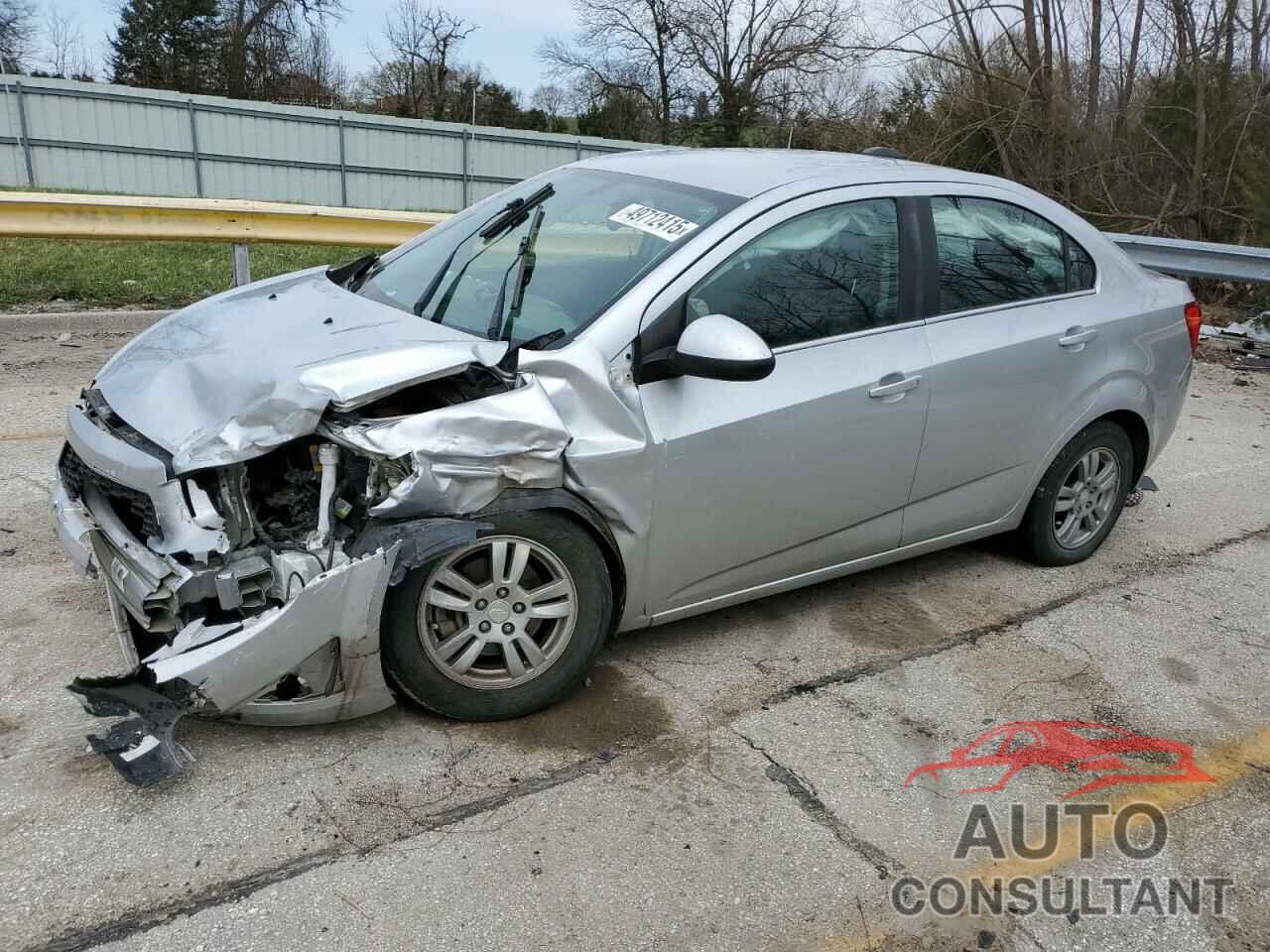 CHEVROLET SONIC 2015 - 1G1JC5SH0F4183616